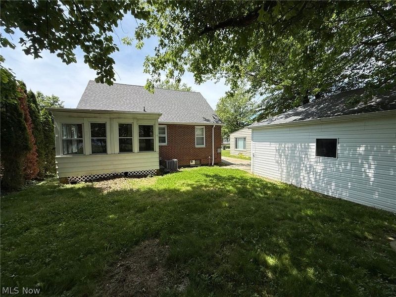 411 E 264th Street, Euclid, OH 44132 Photo 19