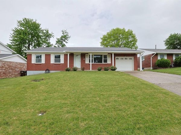 8574 Linderwood Lane, Cincinnati, OH 45255
