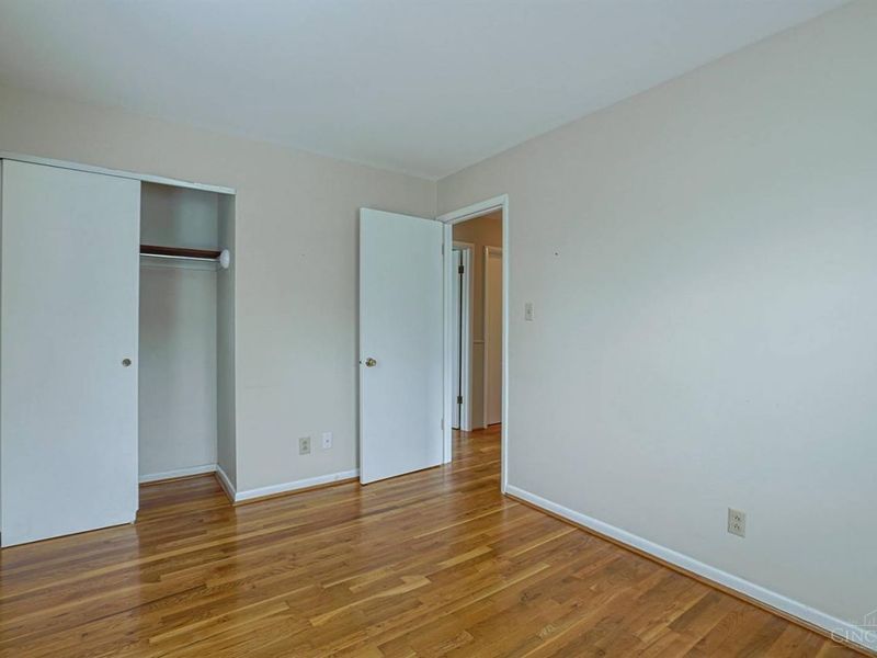 8574 Linderwood Lane, Cincinnati, OH 45255 Photo 17
