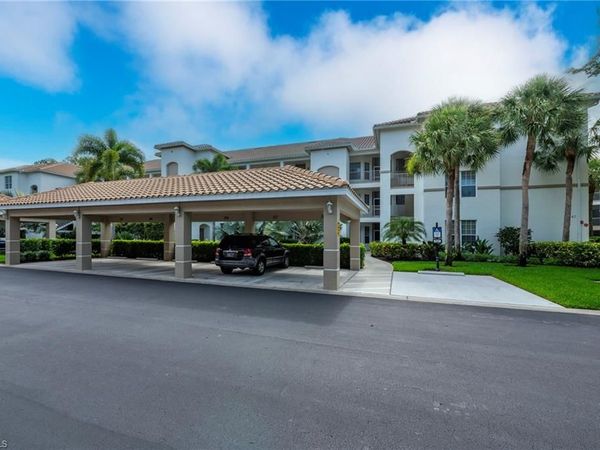 8247 Parkstone PL, Unit 206, NAPLES, FL 34120