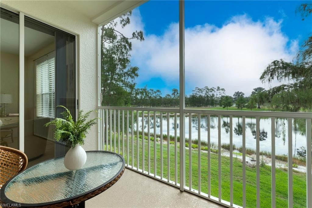 8247 Parkstone Pl, Unit 206, Naples, FL 34120 Photo