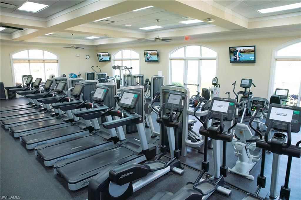 8247 Parkstone Pl, Unit 206, Naples, FL 34120 Photo