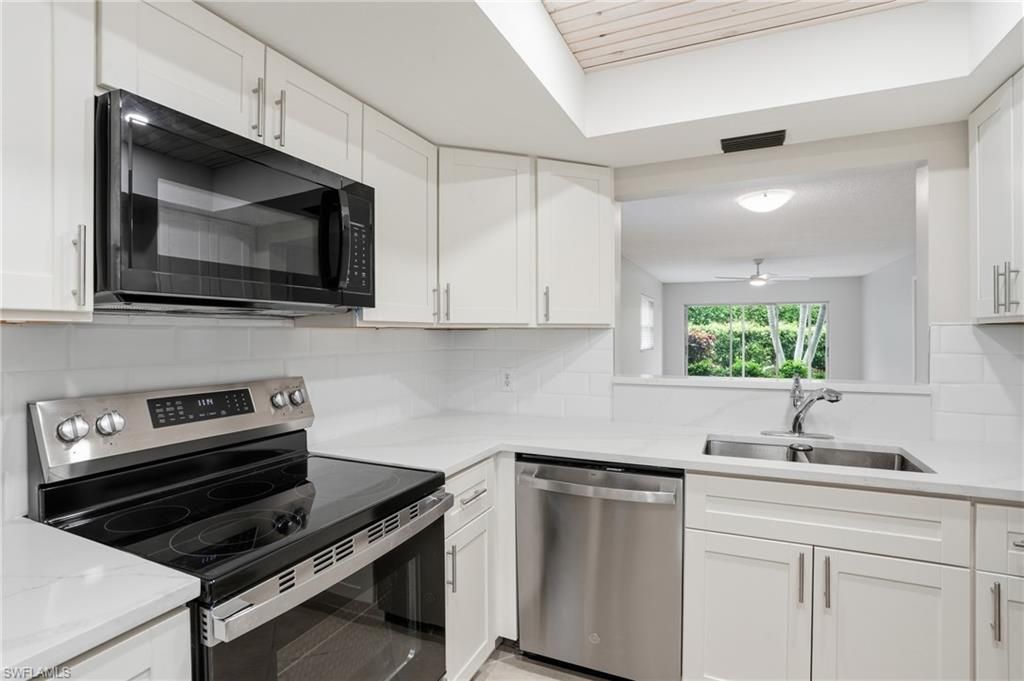 3150 Binnacle Dr , Unit 106, Naples, FL 34103 Photo