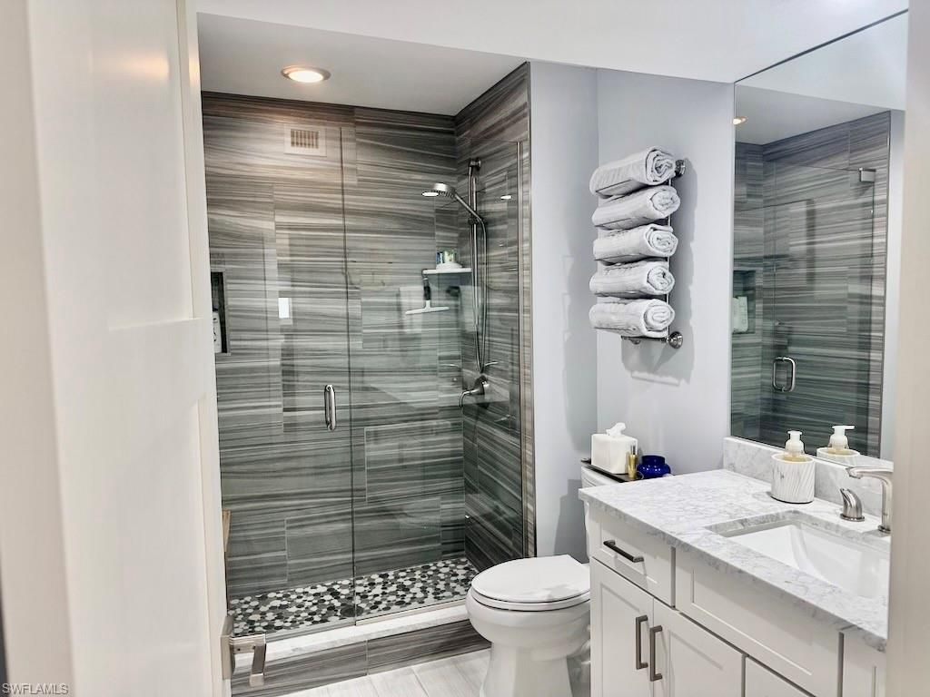 225 5th Ave S, Unit 103, Naples, FL 34102 Photo