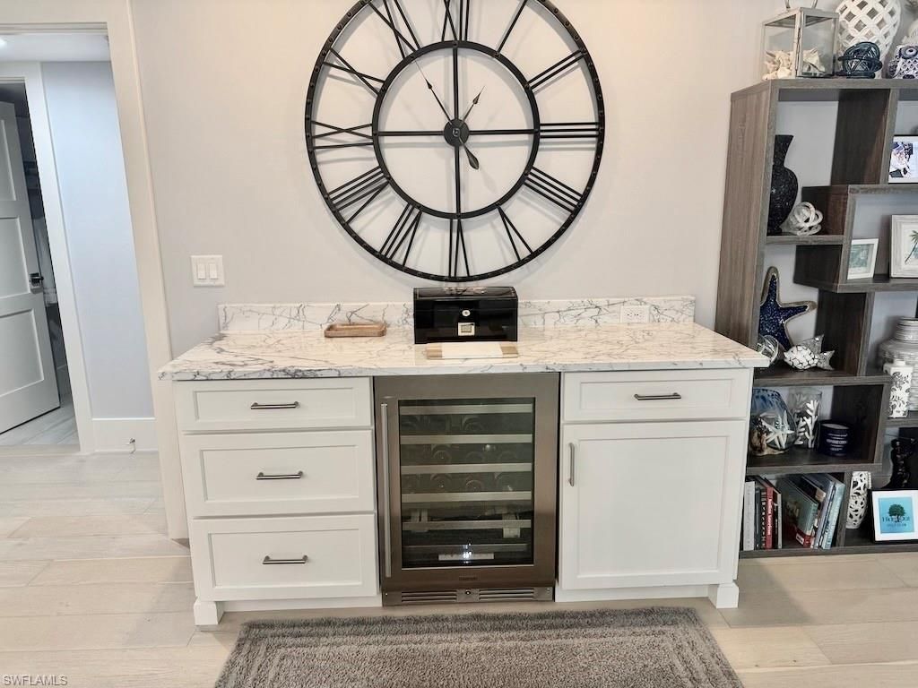 225 5th Ave S, Unit 103, Naples, FL 34102 Photo