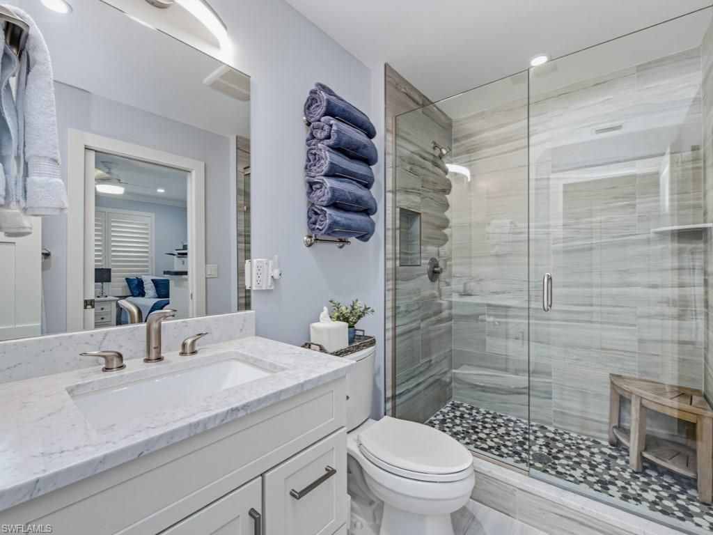 225 5th Ave S, Unit 103, Naples, FL 34102 Photo