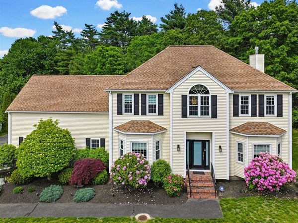 10 Amanda Street, Middleboro, MA 02346