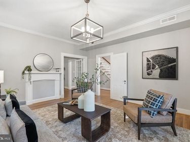 105 E WASHINGTON STREET, REMINGTON, VA 22734