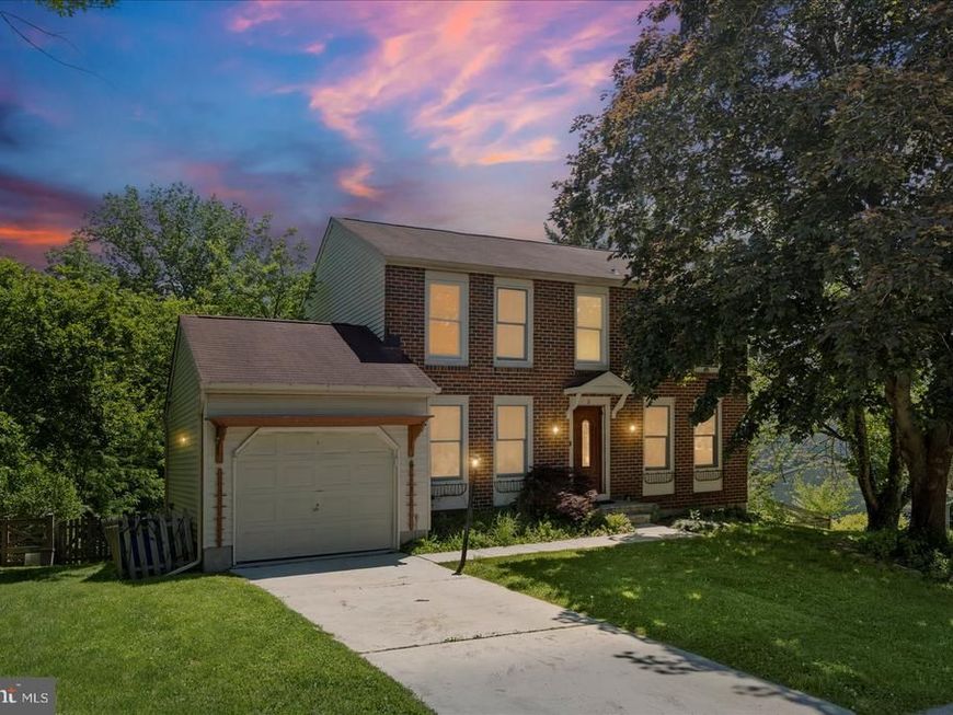 2 Topwood Court , Parkville, MD 21234 Main Photo