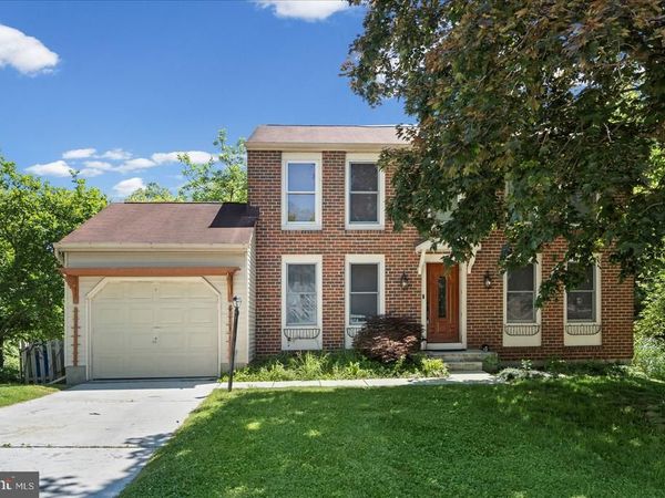 2 TOPWOOD COURT, PARKVILLE, MD 21234