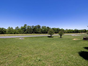 325 RUSTIC AVE, Unit 1, BROADWAY, VA 22815
