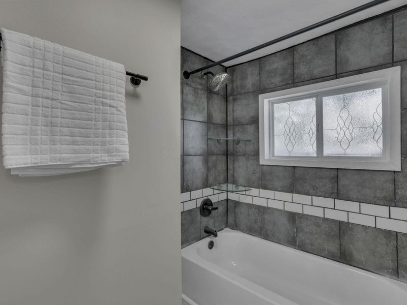 1125 W Main Street, Lancaster, OH 43130 Photo 29