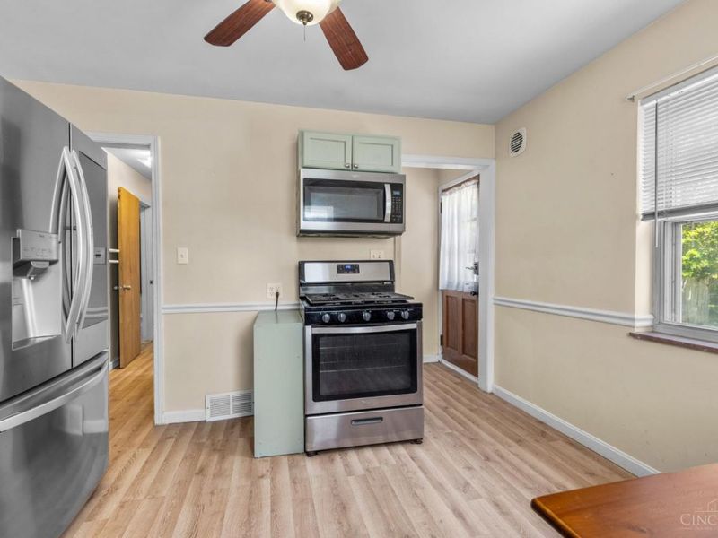 6916 Kleindale Avenue, Cincinnati, OH 45231 Photo 16