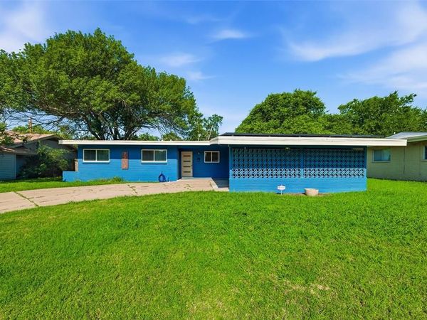 7208 Overhill Road, Fort Worth, TX 76116