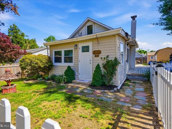 125 E ATLANTIC AVENUE, VILLAS, NJ 08251