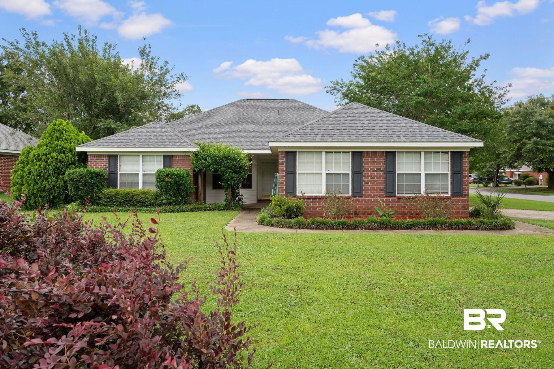 163 Oakwood Avenue, Fairhope, AL 36532 Main Photo