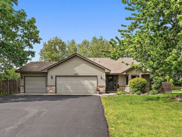 10452 61st Street NE, Albertville, MN 55301