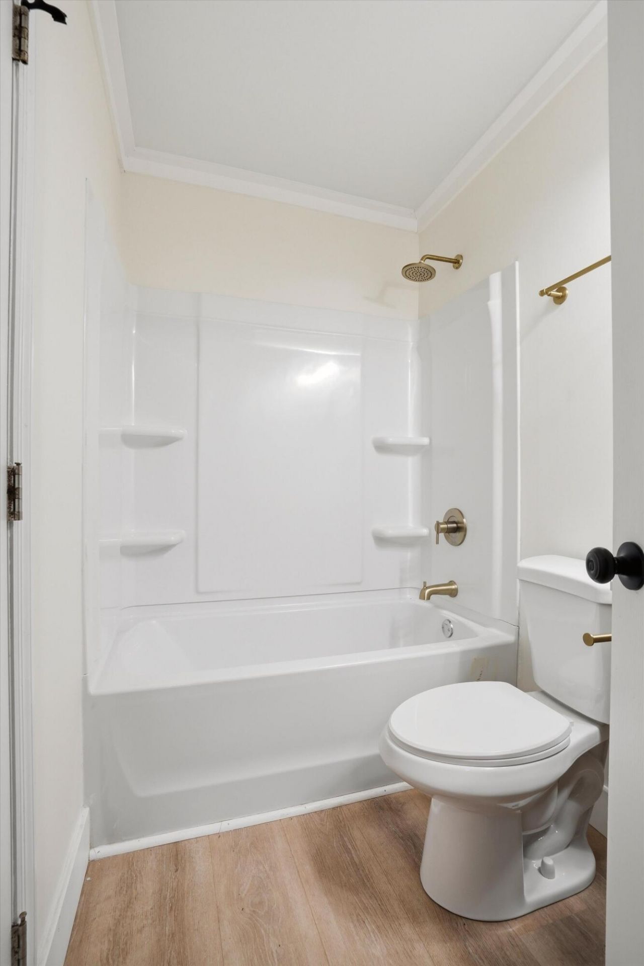 2306 Kent Avenue Photo 21