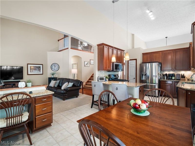 15346 Chestnut Oak Lane, Strongsville, OH 44149 Photo 22