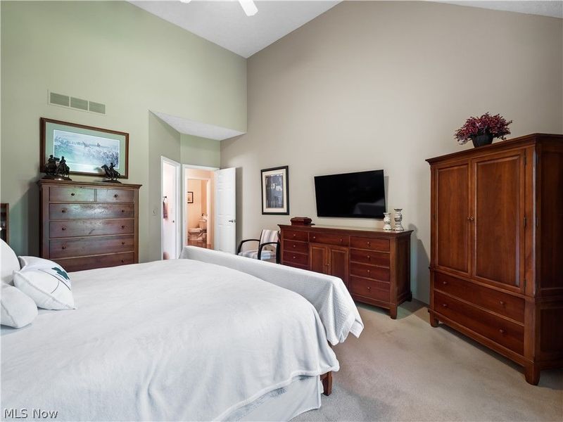 15346 Chestnut Oak Lane, Strongsville, OH 44149 Photo 34