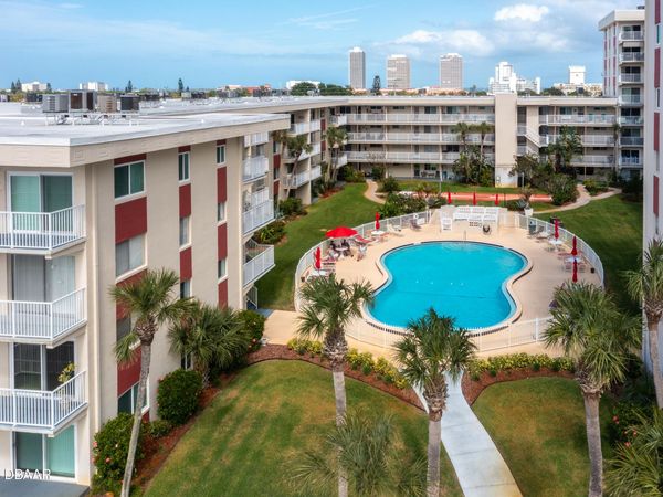 2711 N Halifax Avenue, Unit 271, Daytona Beach, FL 32118