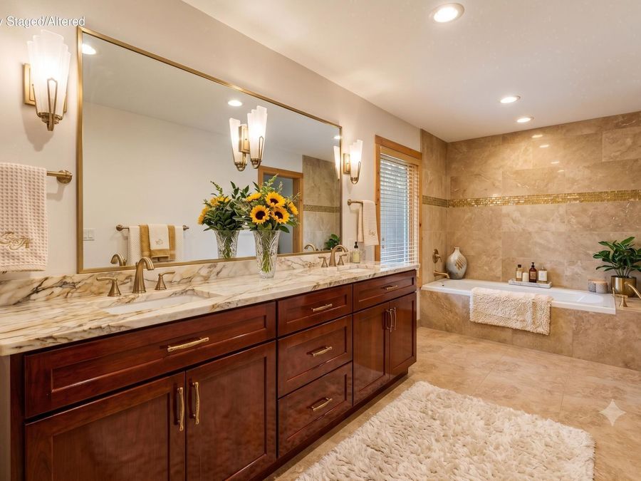 Property Image 104