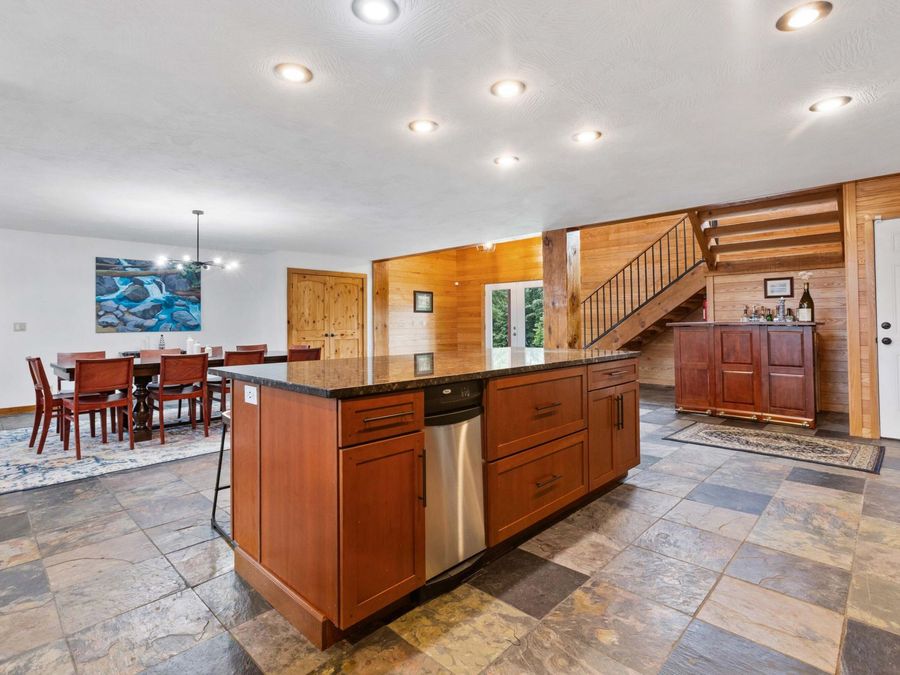 Property Image 90
