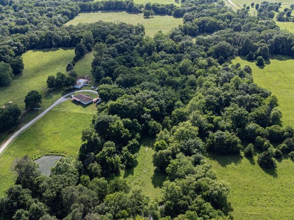 240 S 701 Road , El Dorado Springs, MO 64744