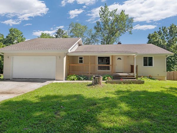 2316 W Alta Street , Springfield, MO 65810