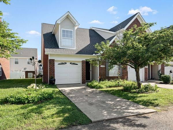 4210 Aurora Cir , Murfreesboro, TN 37127