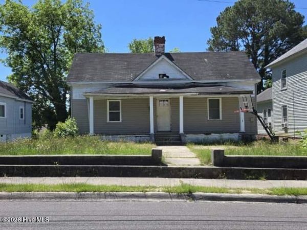714 Leak Street , Rockingham, NC 28379