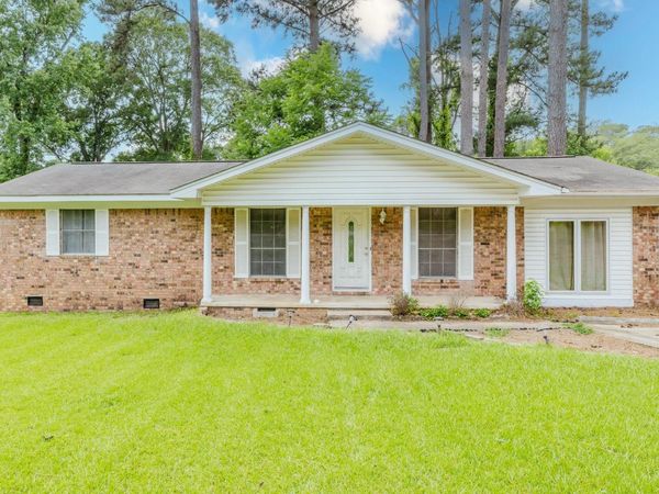 614 HOUSTON , Benton, AR 72015