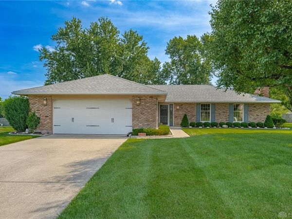 1620 Silverlake Drive, Washington TWP, OH 45458