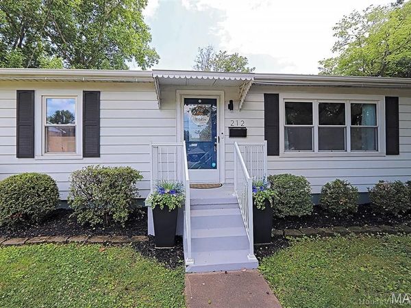 212 Morgan Street , Jackson, MO 63755