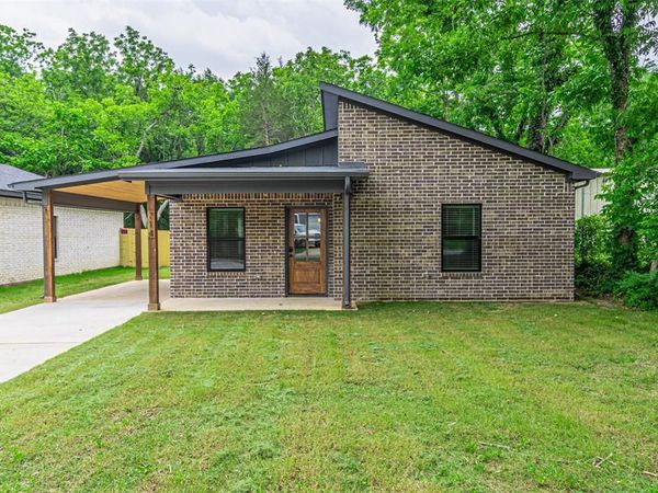 714 E Crawford Street, Denison, TX 75021