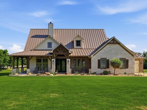 800 Stonewood Boulevard , Bartonville, TX 76226