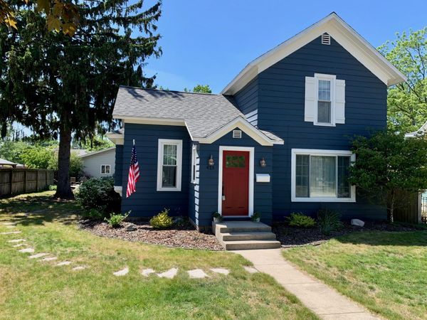 413 N Rath Avenue, Ludington, MI 49431