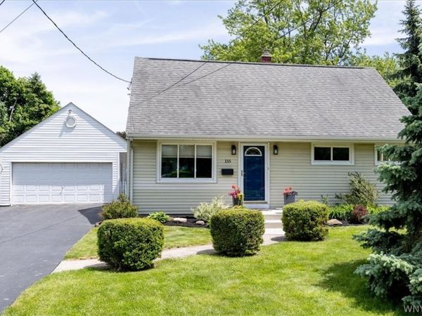 155 N Autumn Street , Buffalo, NY 14221