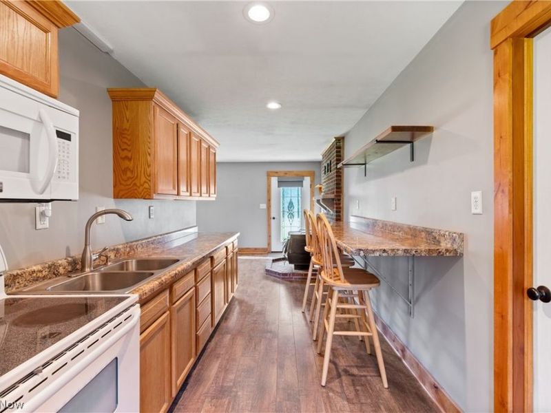 13095 Portage Street , Doylestown, OH 44230 Photo 13
