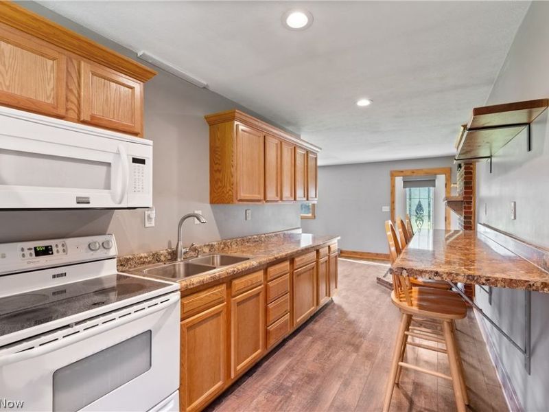 13095 Portage Street , Doylestown, OH 44230 Photo 14
