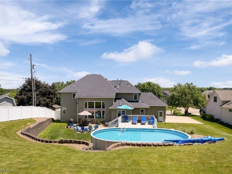 5043 Violet Knoll Avenue NE, Canton, OH 44705 Photo 6