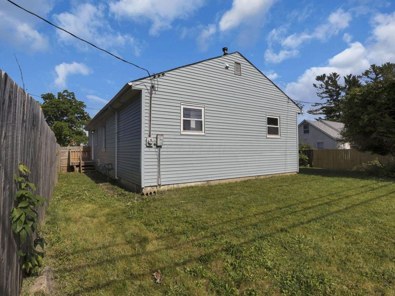 835 Ruby Avenue , Columbus, OH 43227 Photo 37