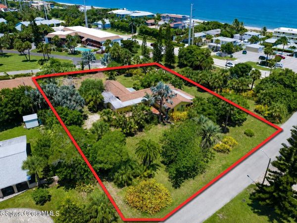 100 Tampa Avenue , Indialantic, FL 32903