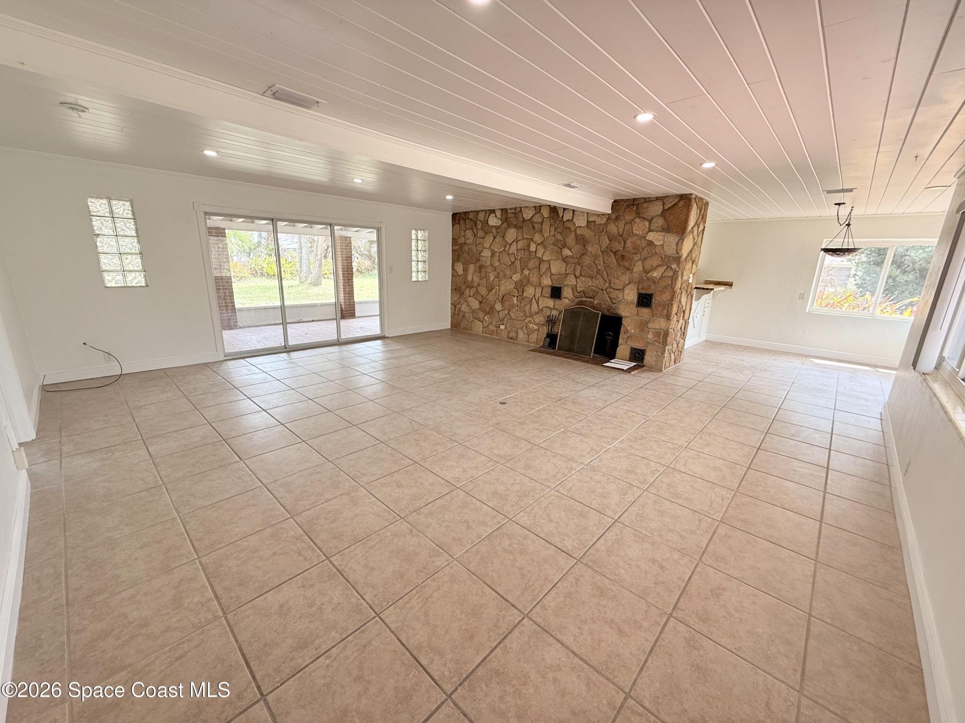 100 Tampa Avenue , Indialantic, FL 32903 Photo