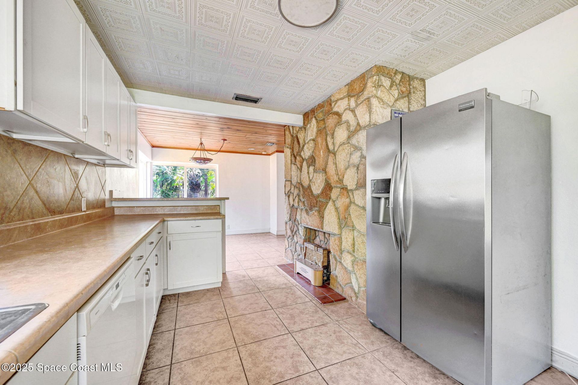 100 Tampa Avenue , Indialantic, FL 32903 Photo