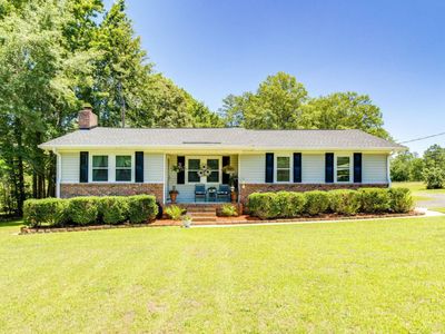 744 Mount Elon Church Road , Hopkins, SC 29061
