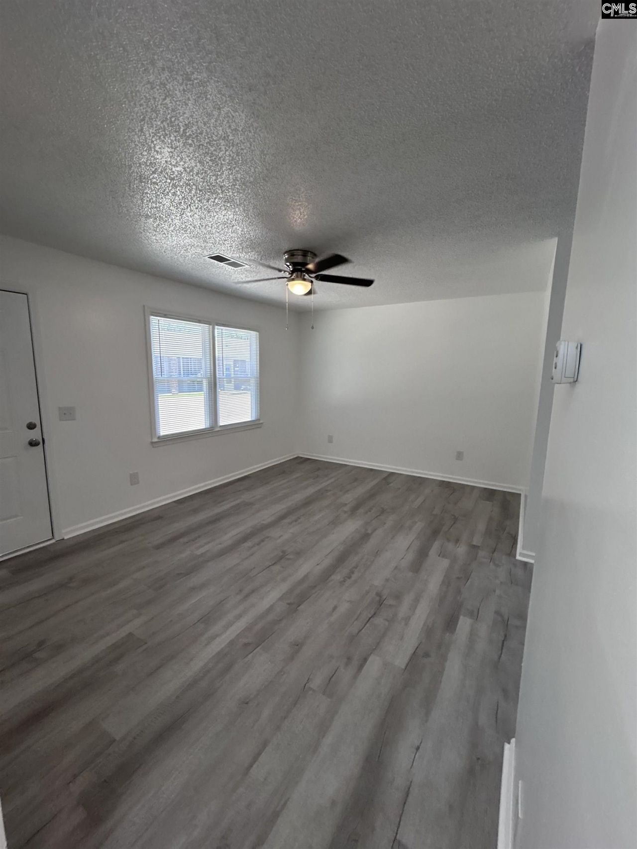 805 Central Drive Photo 10