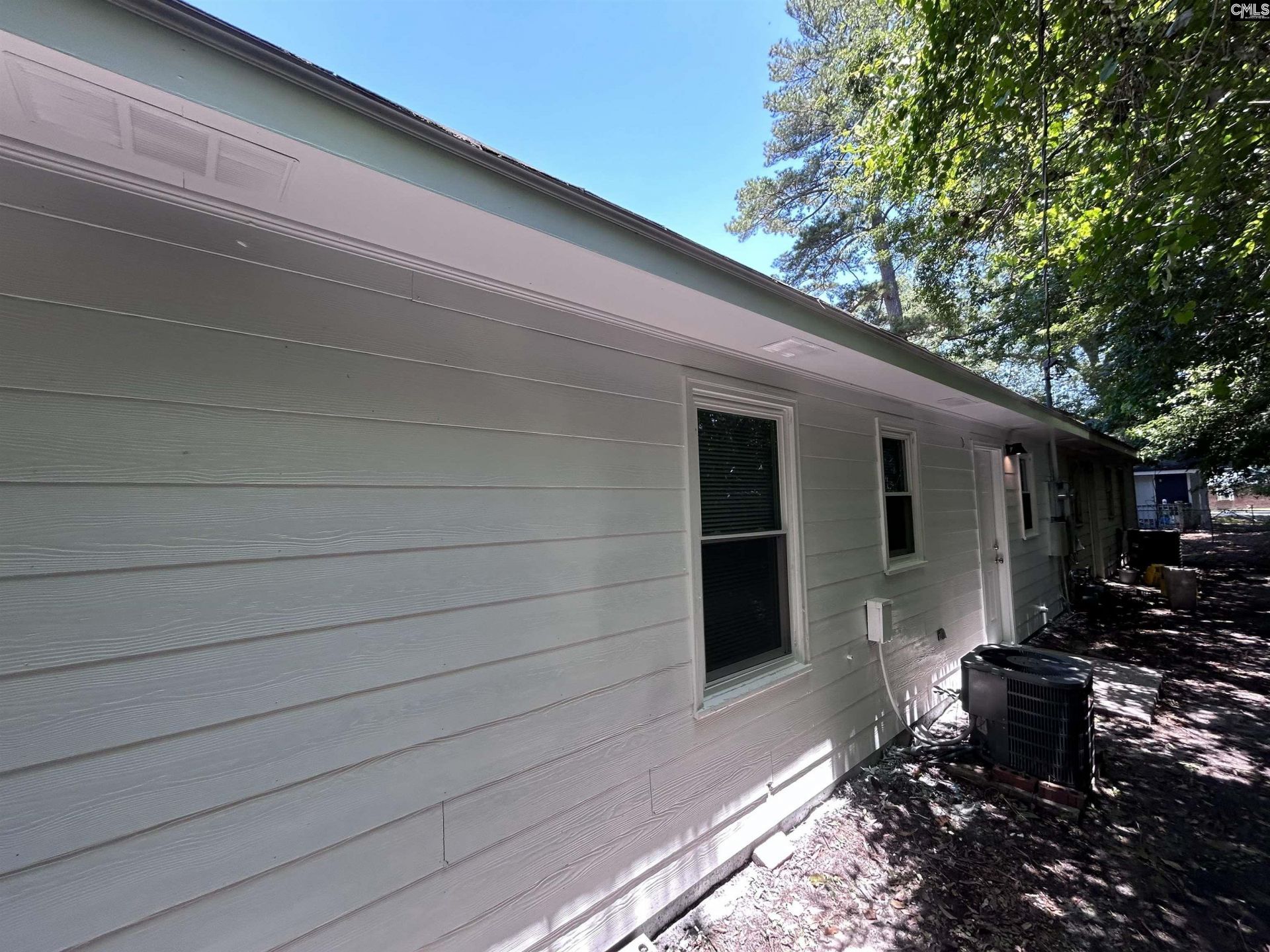 805 Central Drive Photo 12
