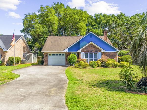 1488 Bessent Ave. , Little River, SC 29566