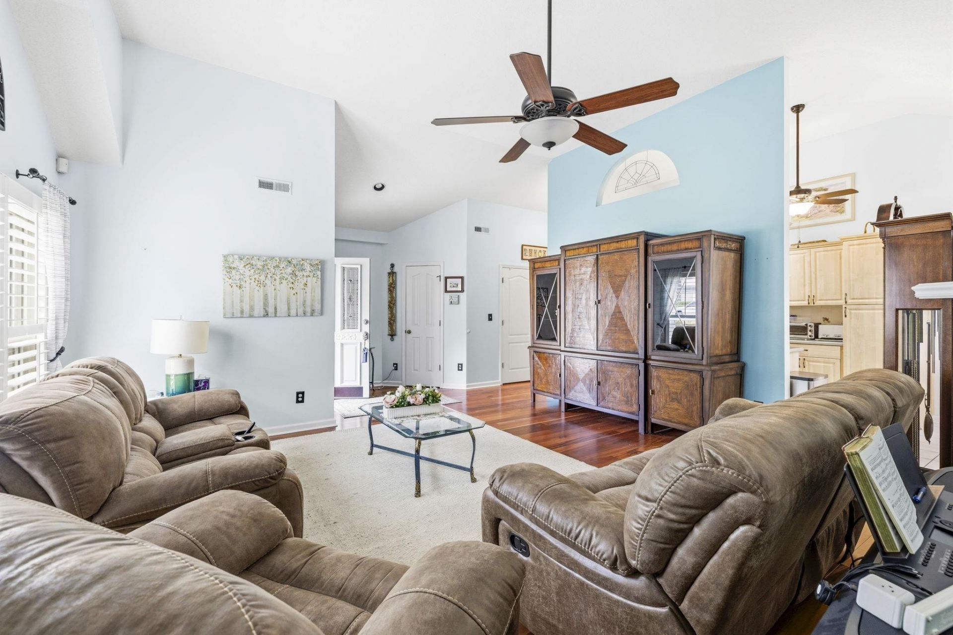 1488 Bessent Ave.  Photo 5